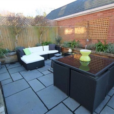 Villa Aderta Stylish House Poole Exterior foto